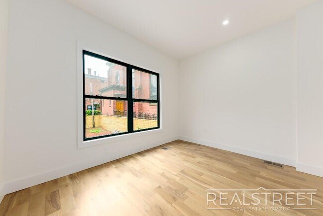 234 24th St in Brooklyn, NY - Building Photo - Building Photo
