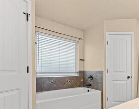 205 E Little Dipper Dr in Killeen, TX - Building Photo - Building Photo