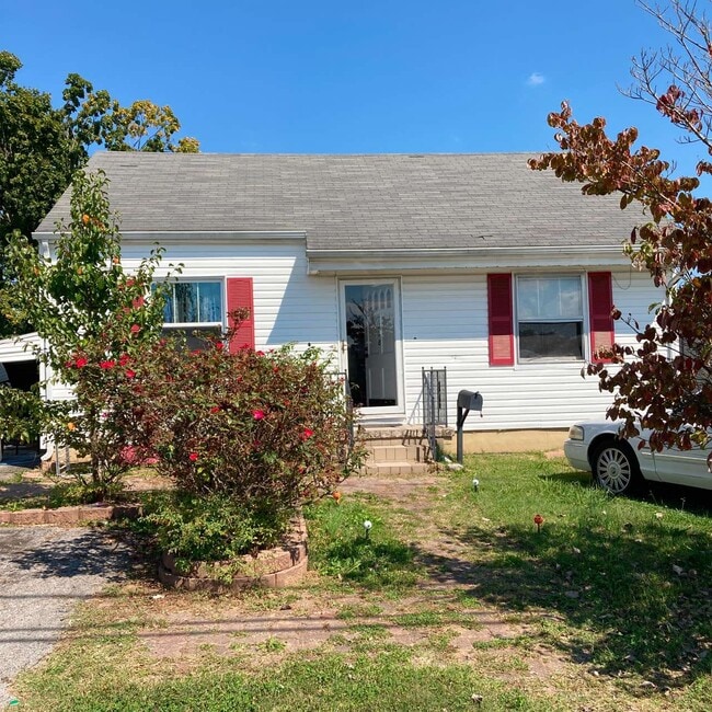 property at 318 Morningside Dr