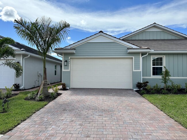 881 Enbrook Lp in Naples, FL - Building Photo - Building Photo