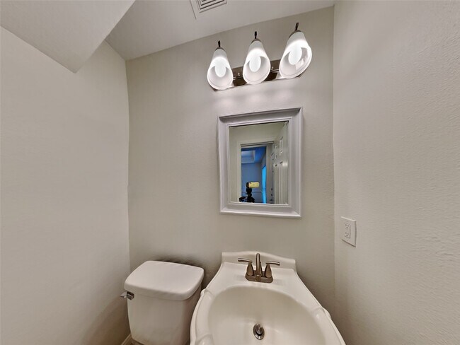 30710 Country Meadows Dr