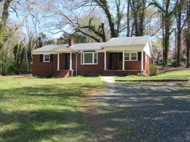 745 Brady Branch Trail in Lincolnton, NC - Building Photo - Building Photo