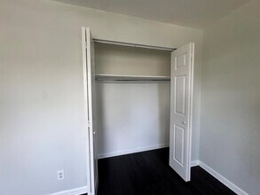 8537 40th Ter N in Palm Beach Gardens, FL - Building Photo - Building Photo