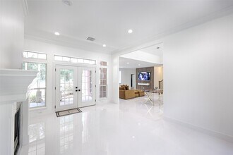 11492 Majestic Dr in Montgomery, TX - Building Photo - Building Photo