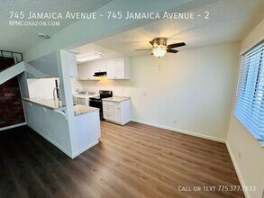 745 Jamaica Ave in Reno, NV - Building Photo - Building Photo