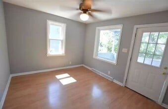 1006 Willey St in Morgantown, WV - Building Photo - Building Photo