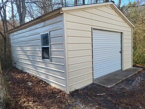 15152 State Rte T-2501 in Bloxom, VA - Building Photo - Building Photo