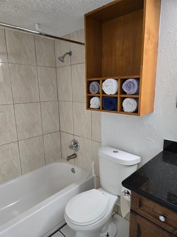 10110 Forum W Dr in Houston, TX - Foto de edificio - Building Photo