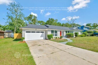 4063 Greenwillow Ln W in Jacksonville, FL - Building Photo - Building Photo