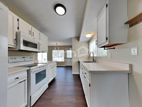 4239 King Bird Ln in Miamisburg, OH - Building Photo - Building Photo