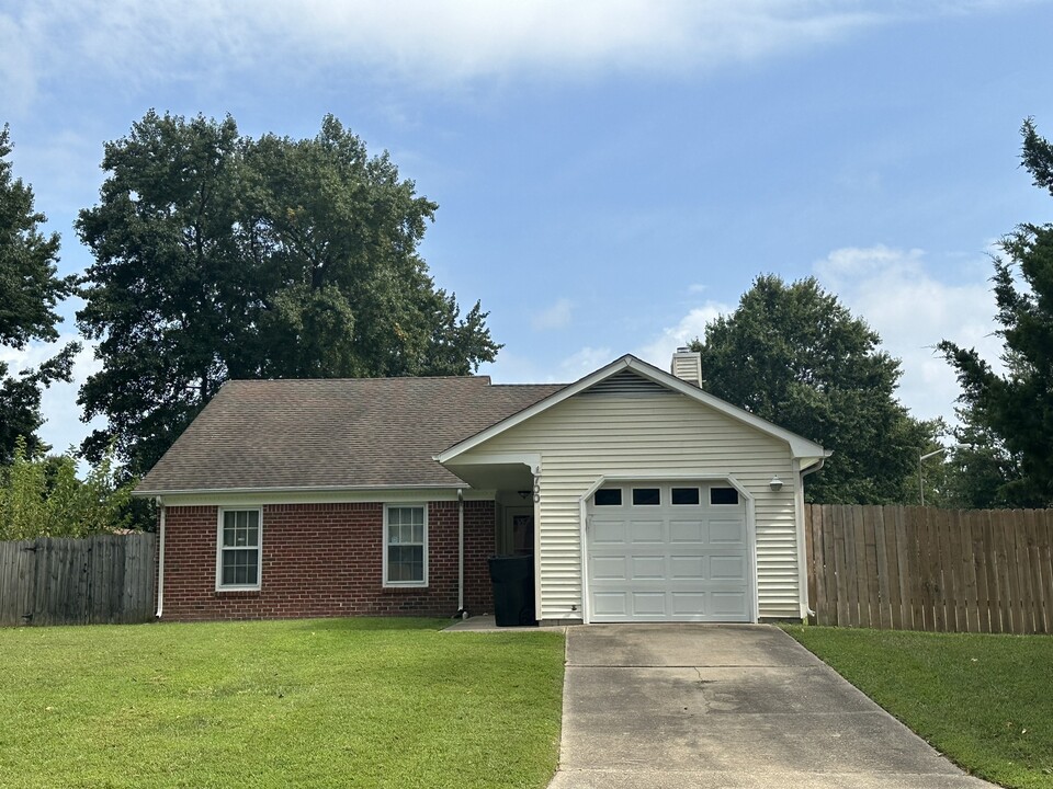 700 Prospect Ct in Virginia Beach, VA - Foto de edificio