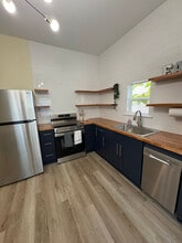 405 Bender St in Little Rock, AR - Building Photo - Building Photo