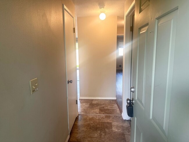 908 Pecan Ct in Newberg, OR - Building Photo - Building Photo