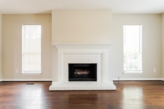 2012 Russet Meadows Ct in Hoover, AL - Building Photo - Building Photo