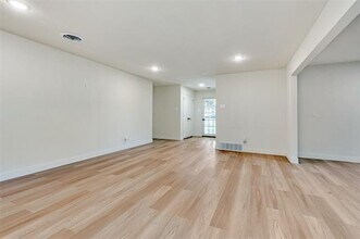 704 Turner Blvd in Grand Prairie, TX - Building Photo - Building Photo