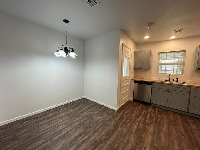 815 N Gary Pl in Tulsa, OK - Building Photo - Building Photo
