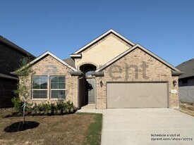 3108 Lionsgate Dr in Argyle, TX - Building Photo