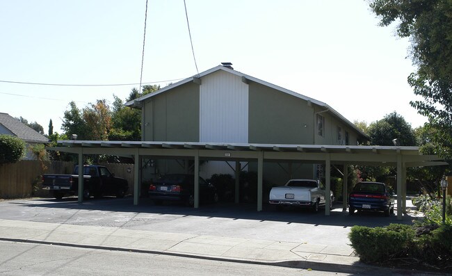 1849 Knox St in Castro Valley, CA - Building Photo - Building Photo