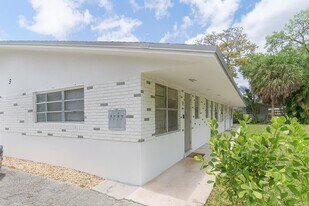 1601-1611-1611 SW 11th Ct in Fort Lauderdale, FL - Building Photo