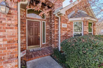 3925 Sharondale Dr in Flower Mound, TX - Building Photo - Building Photo