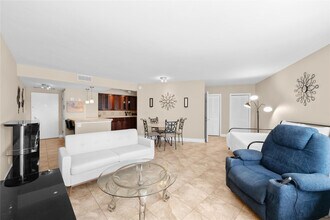 3700 Galt Ocean Dr in Fort Lauderdale, FL - Building Photo - Building Photo