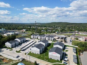 1431 Pk W Ct in Imperial, MO - Building Photo - Building Photo