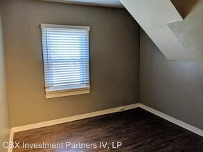 19 Kosciusko Way in Pittsburgh, PA - Building Photo - Building Photo