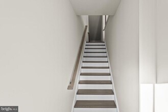 6244 Folly Ln in Alexandria, VA - Building Photo - Building Photo