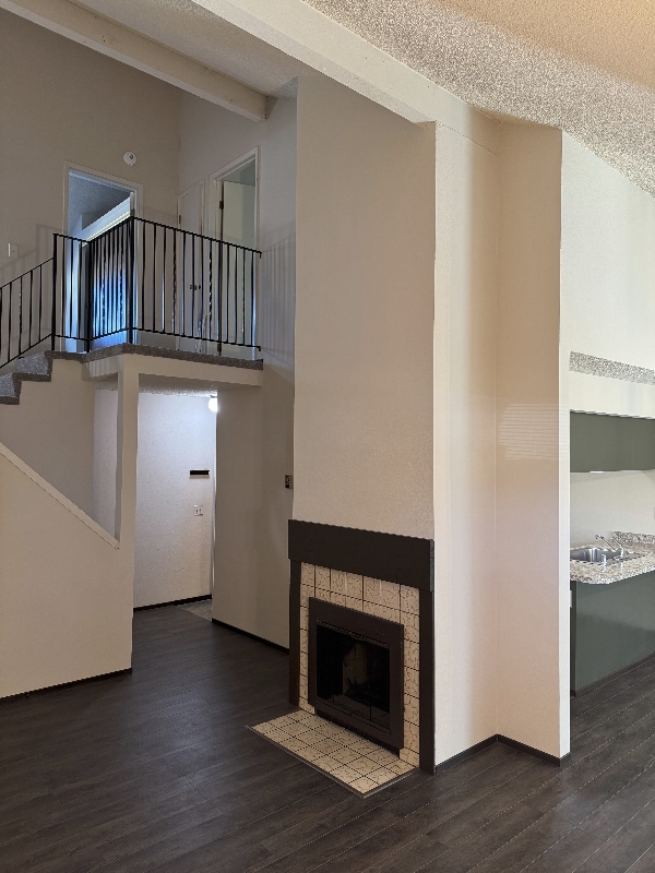 1043 Copeland Creek Dr in Rohnert Park, CA - Building Photo - Building Photo