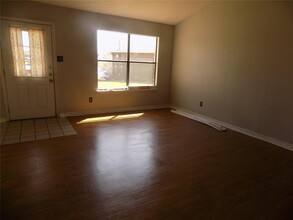122 Verna Spur in Georgetown, TX - Building Photo - Building Photo