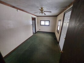 410 S Geyers Church Rd, Unit 410b in Middletown, PA - Building Photo