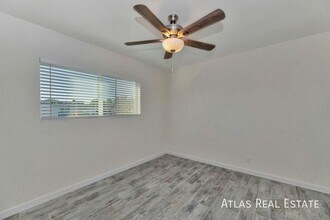 2530 N 17th Way in Phoenix, AZ - Building Photo - Building Photo