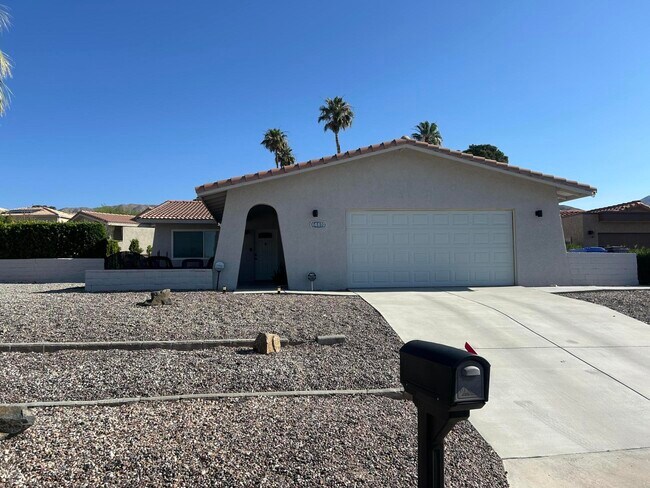 64610 Pinehurst Cir in Desert Hot Springs, CA - Building Photo - Building Photo