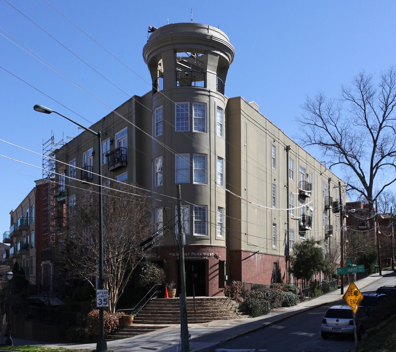 Piedmont Park West Lofts in Atlanta, GA - Building Photo