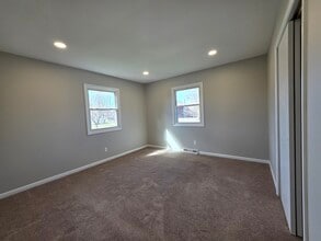 407 Warner St in Hampshire, IL - Building Photo - Building Photo