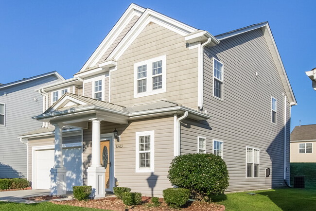 13633 Coram Pl in Charlotte, NC - Foto de edificio - Building Photo