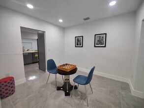 5109 Banyan Ln in Tamarac, FL - Foto de edificio - Building Photo