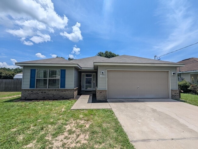 property at 2618 Salamanca St