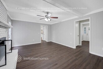 123 Woodvale Dr in Hendersonville, TN - Foto de edificio - Building Photo