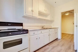 69-10 Yellowstone Blvd in Queens, NY - Building Photo - Building Photo
