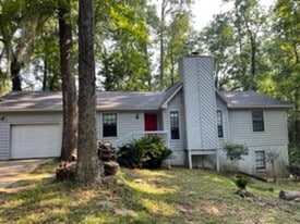 1918 Botany Dr in Tallahassee, FL - Building Photo