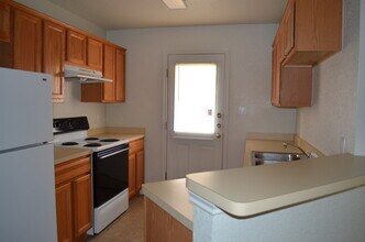 326 N 10th St in Nolanville, TX - Building Photo - Building Photo