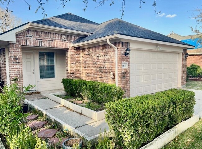 property at 1614 York Creek Dr