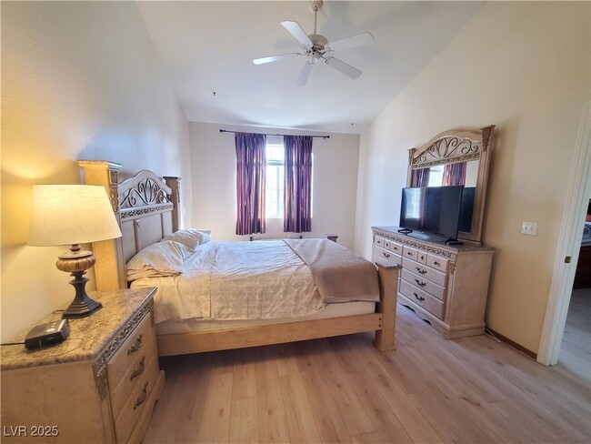 property at 75 N Valle Verde Dr
