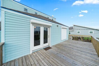4126 San Jacinto Dr in Galveston, TX - Building Photo - Building Photo