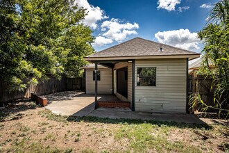 1813 SW B Ave in Lawton, OK - Building Photo - Building Photo