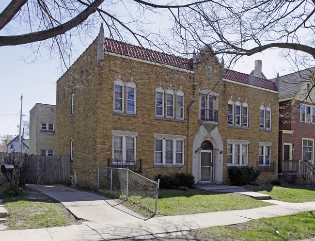 2336 N 1st St in Milwaukee, WI - Building Photo - Building Photo