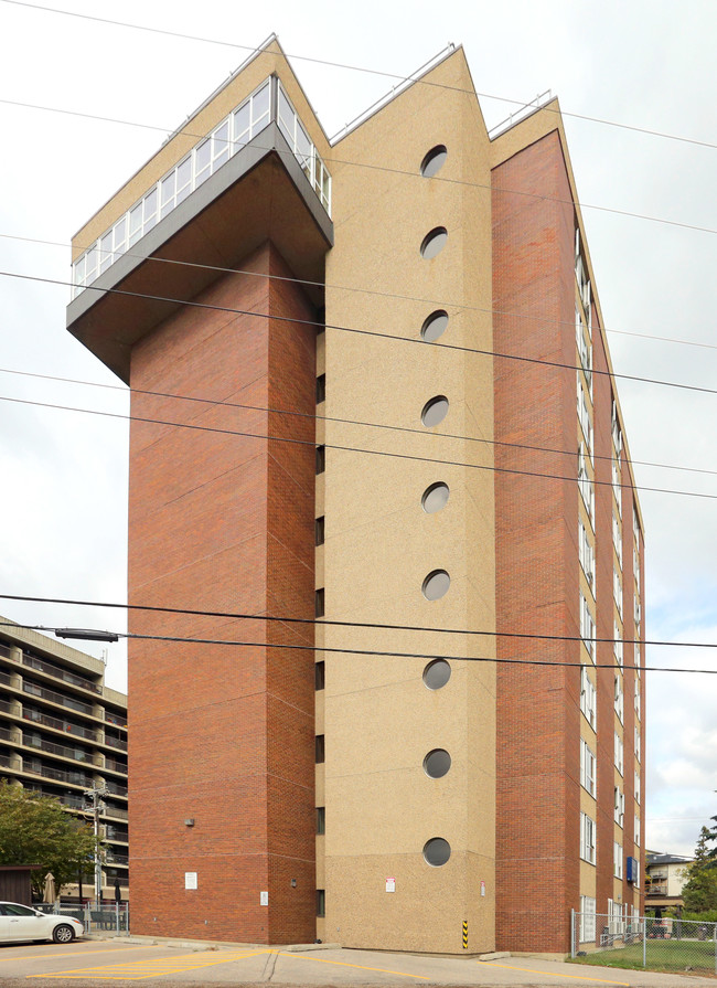 Tower 1 in Edmonton, AB - Building Photo - Building Photo