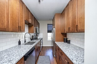 Cortland at New Albany in New Albany, OH - Building Photo