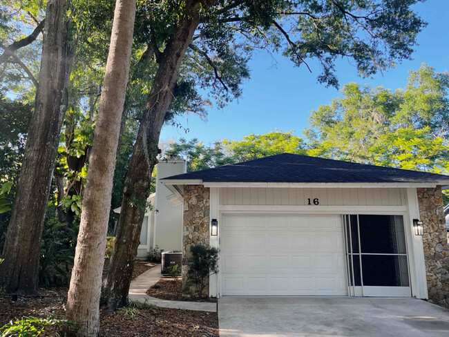16 Raintree Ct in Ormond Beach, FL - Building Photo - Building Photo